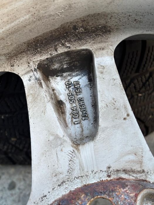 BMW джанти със зимни гуми 16