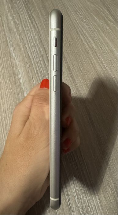 Iphone 11 - 64 GB