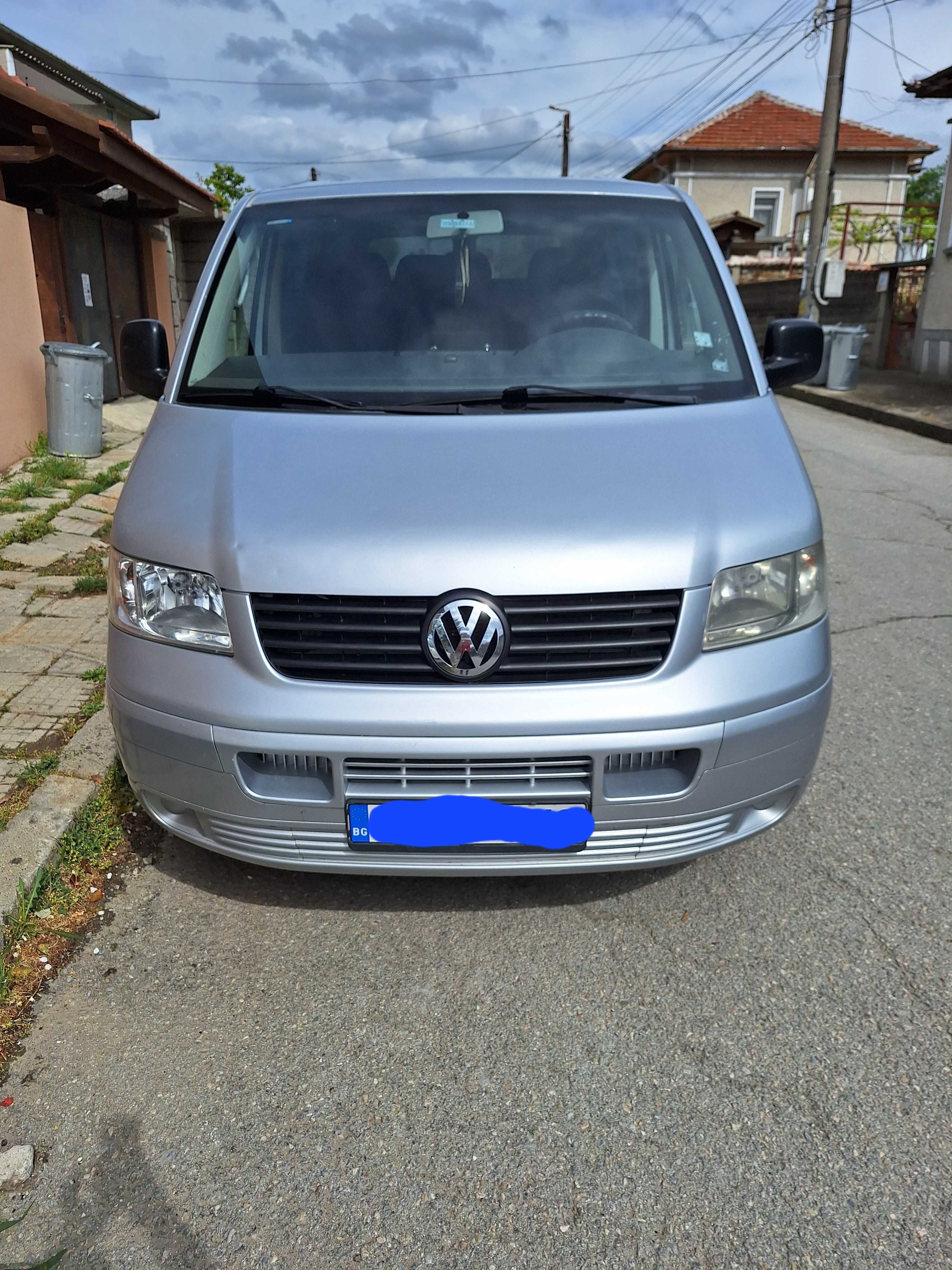 Бус VW Transporter