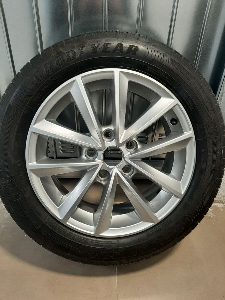 Janta Renault Megane + anvelopa 205 55 16 Goodyear dot 2020