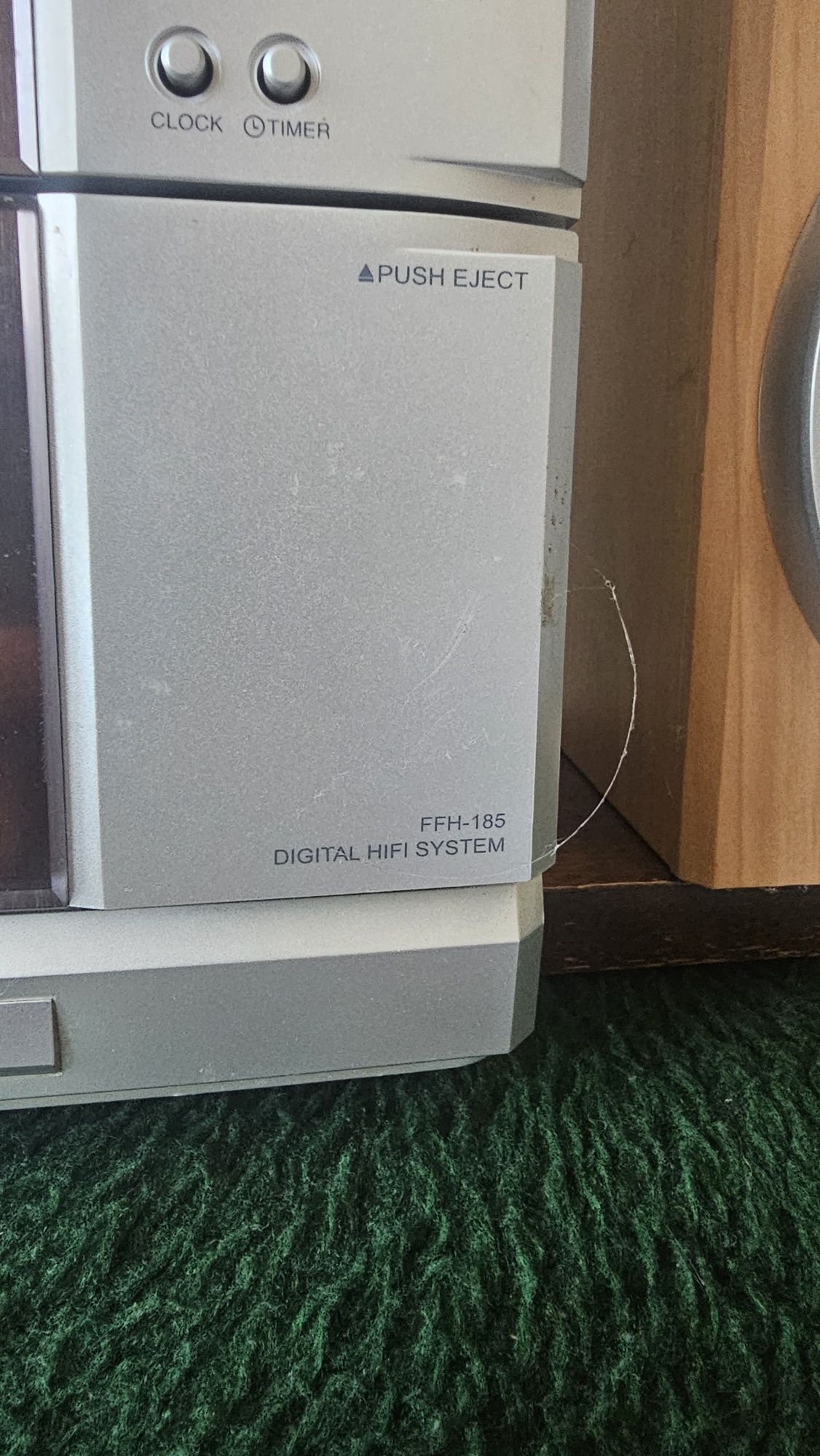 LG стерео система CD HiFi  FFH-185AD