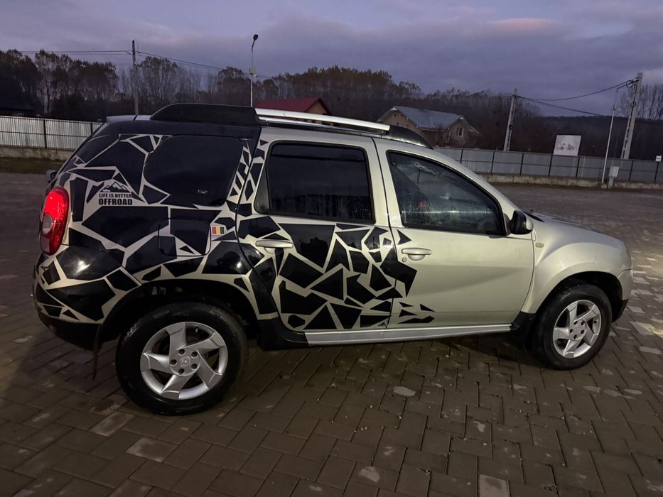 Dacia duster benzina + gaz