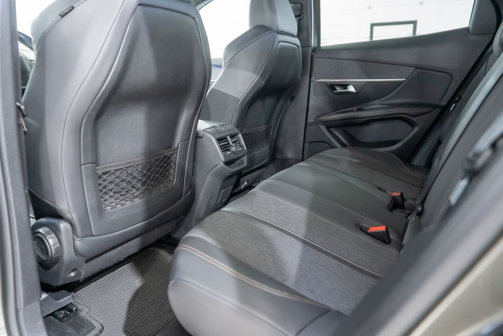 Peugeot 3008 GT-Linie/ Led/ Distronic/Cokpit/ Camera/ RAR Efectuat/