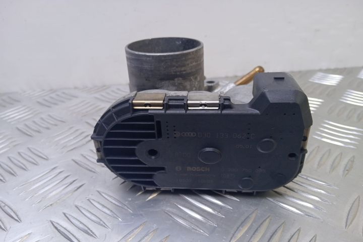 Clapeta acceleratie 030133062C Volkswagen VW Lupo 6X seria