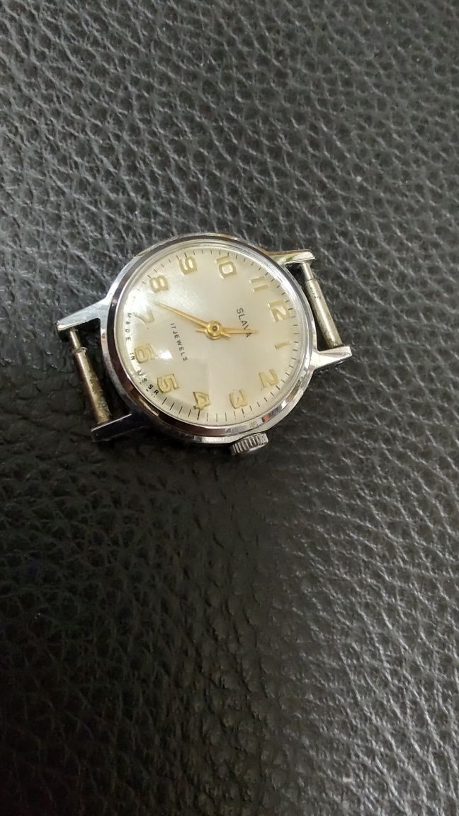 Часовник Слава Сделано Сделано в СССР Като Нов
