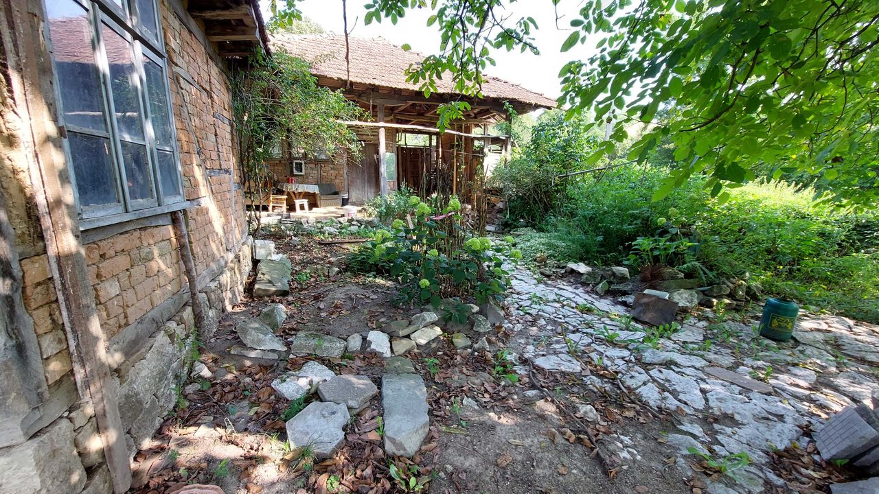 Продава се Къща в Габрово, Чехлевци - 60 кв.м за 323 €/кв.м - Снимка #12