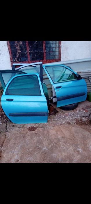 На части Ситроен Ксара Пикас 2.0HDI 90кс.