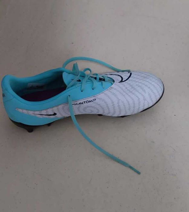 Ghete fotbal NIKE PHANTOM