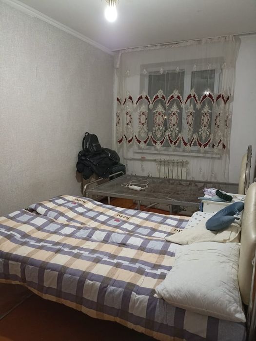 Сдаётся 2х комн квартира 7микр 8 дом