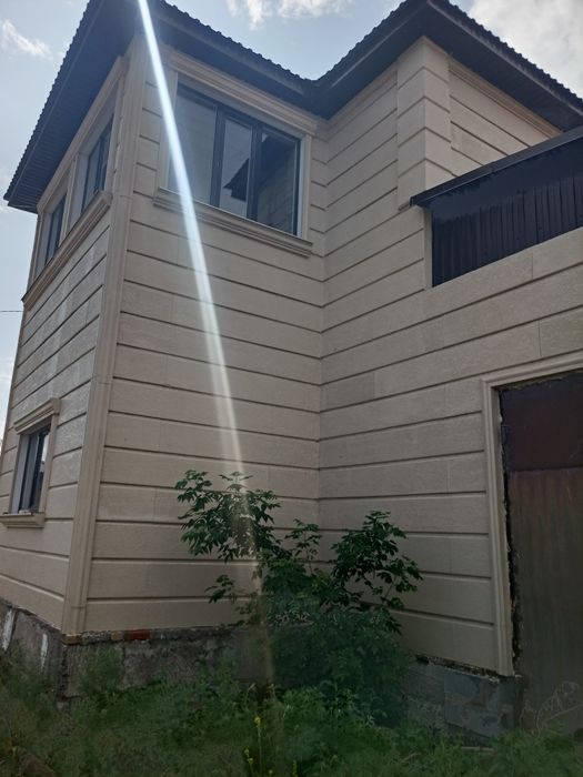 Дом в п.Талапкер