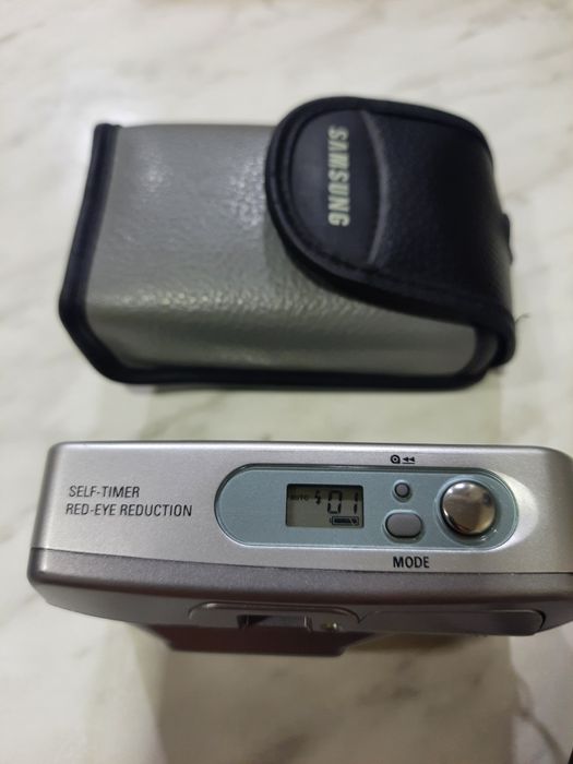 Продаю пленочный фотоаппарат samsung