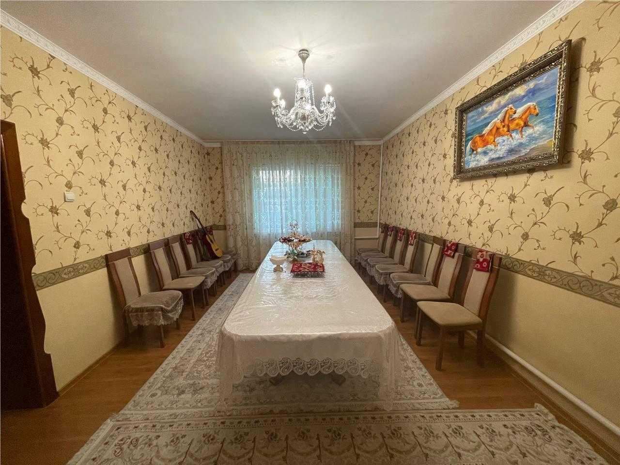 $ продам огромный 2-х уровневый коттедж в Сортировке