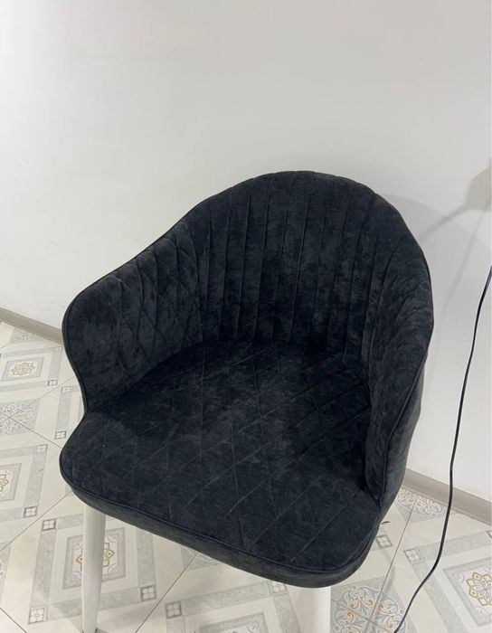 Har turdagi stullar uchun chexol