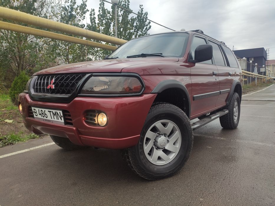 Mitsubishi Montero sport