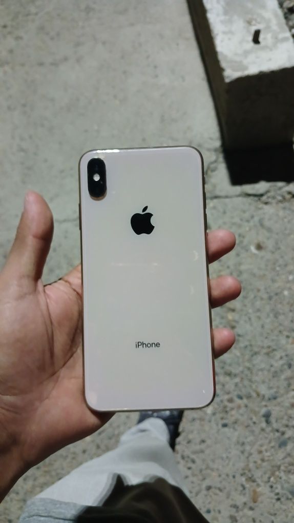 Iphone Xs Max kami bor
