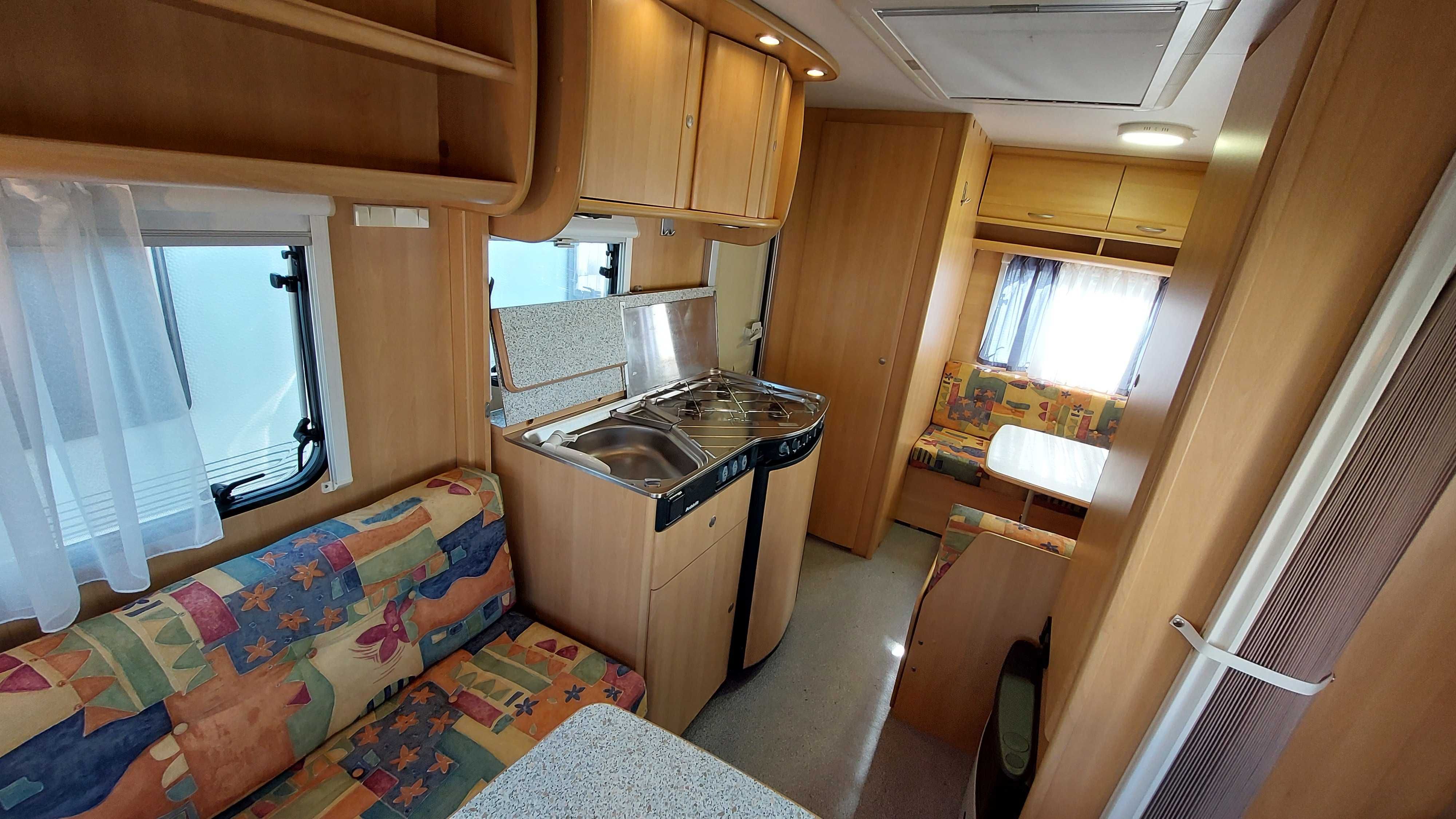 Rulota DETHLEFFS CAMPER 420, an fabricaţie 2002-avem 16 rulote in stoc