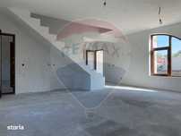 Vanzare vila cu 5 camere-Comuna Lunguletul/ Judetul Dambovita