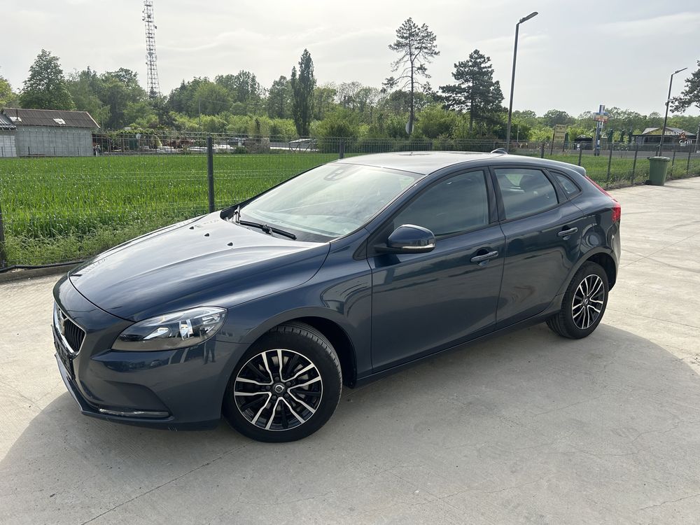 Volvo V40 2017 Automat/distronic/navi/rate/garantie/blis