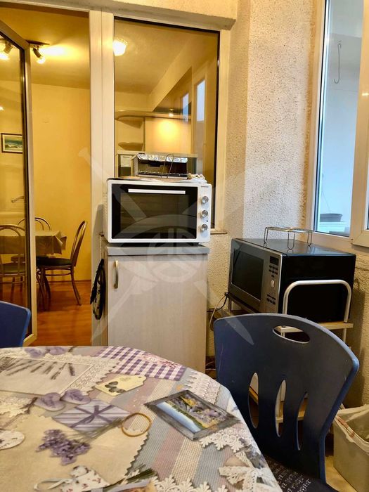 Дава се под наем Тристаен апартамент в Варна, Лятно кино Тракия - 85 кв.м за 400 € - Снимка #1