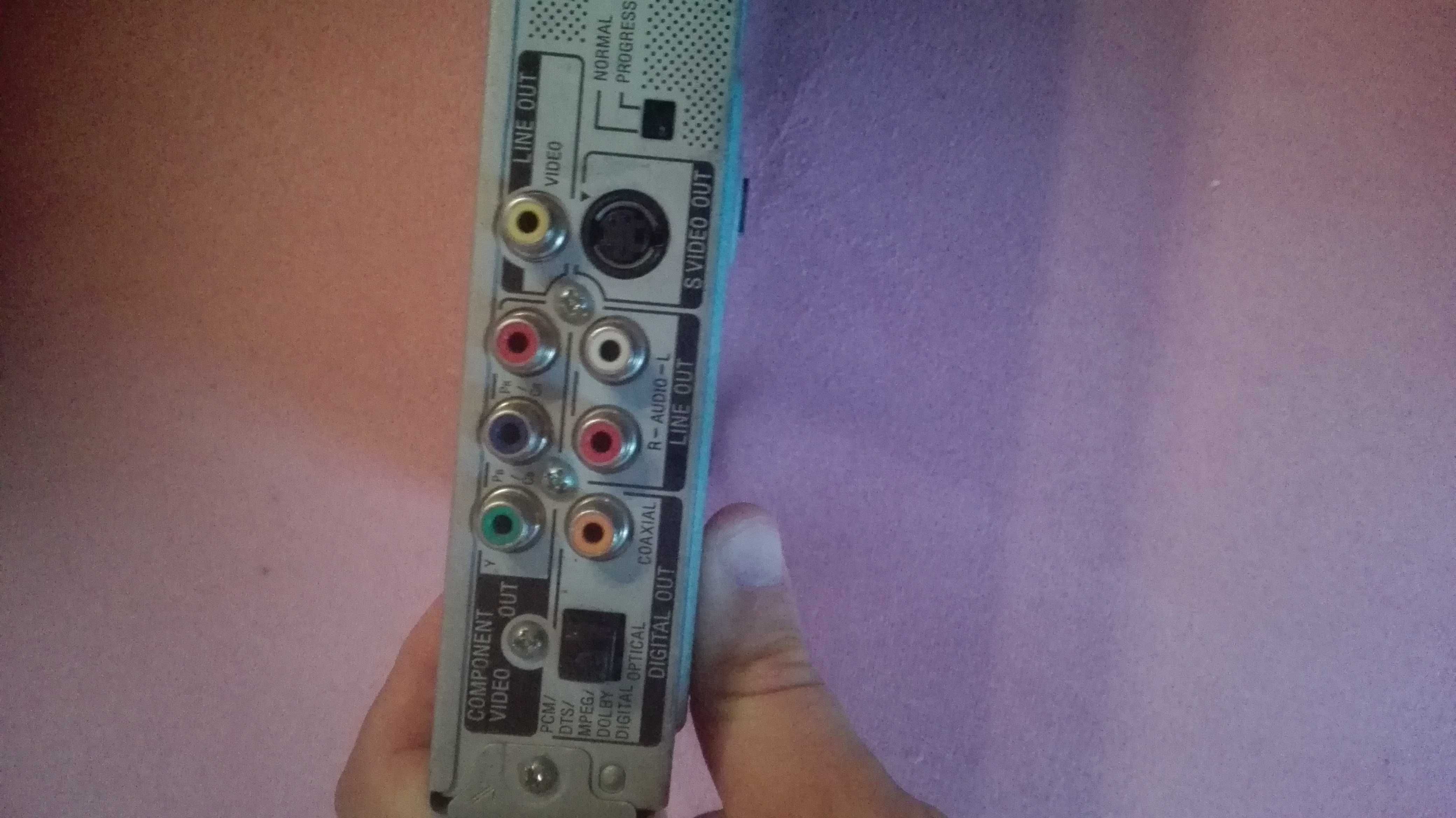 DVD Player Sony funcționează bine