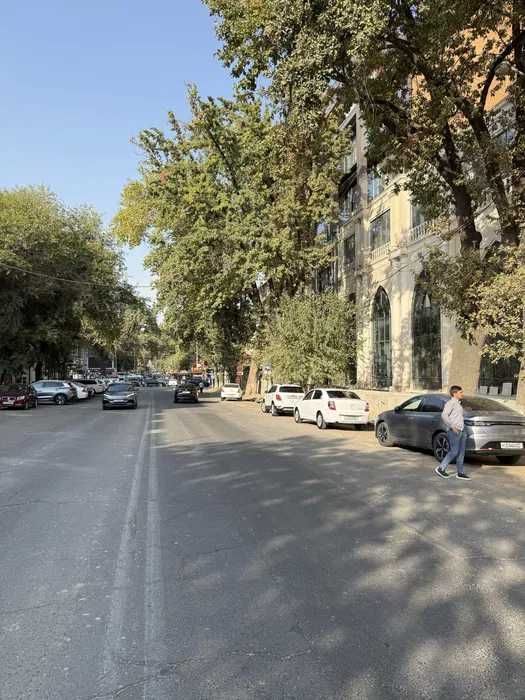 продается помещение в центре.ориентир Poytaxt ЦУМ