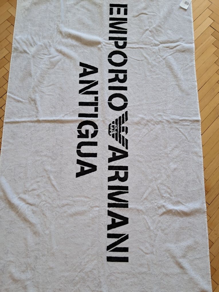 Armani - оригинална дизайнерска плажна кърпа