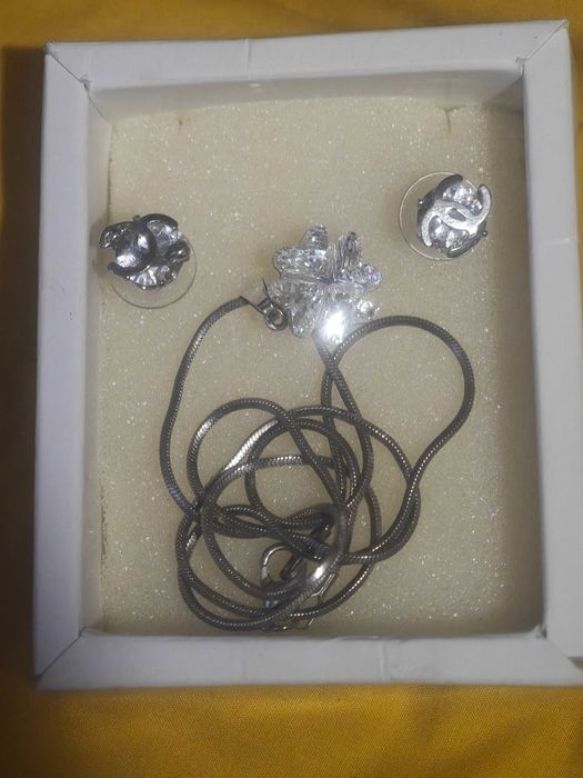Комплект с кристали Сваровски