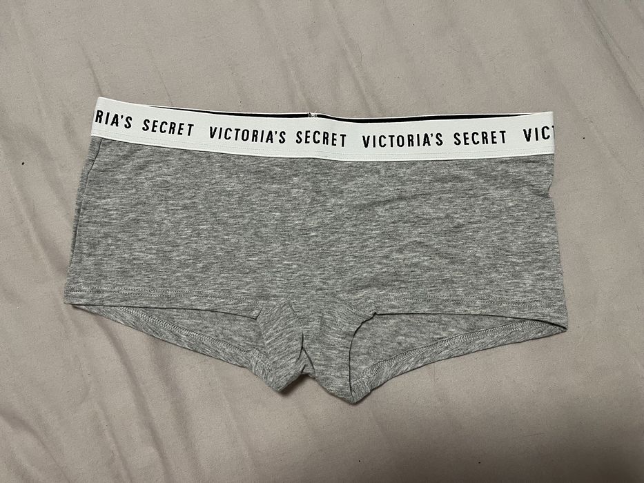 Дамско Бельо Victoria'a secret и Calvin Klein M и L р-р