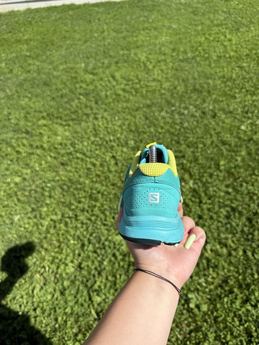 Adidasi Salomon sense