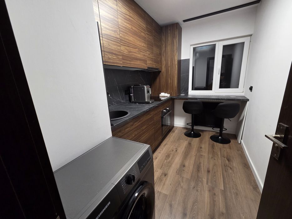 Apartament 2 camere complet renovat 2025, Zona Nord – mobilat & utilat