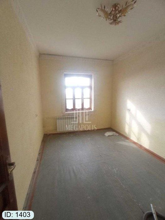 Продаётся квартира №1403  5-mikr somiy 3x 74kv uyimiz sotuvga chiqdi