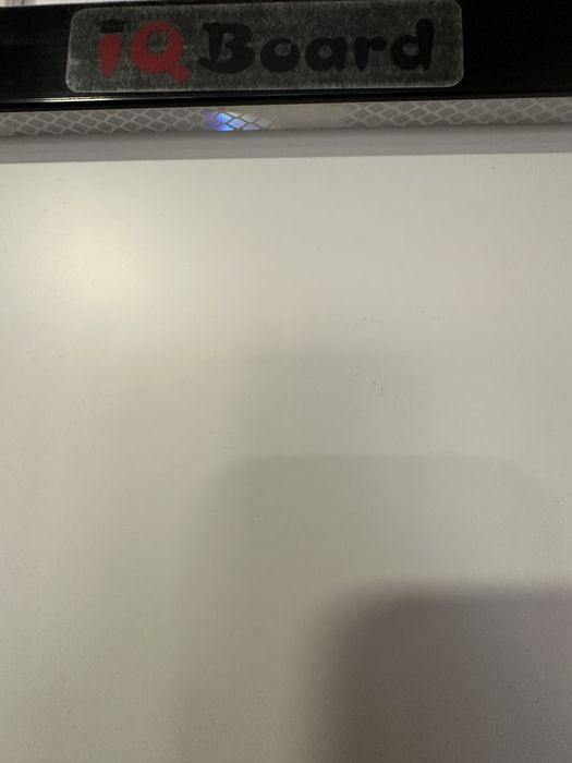 Tabla interactiva IQ Board LIGHT 87”/221cm