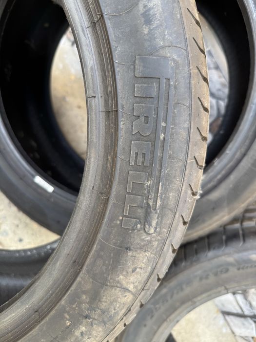Pirelli P ZERO 255/45/19