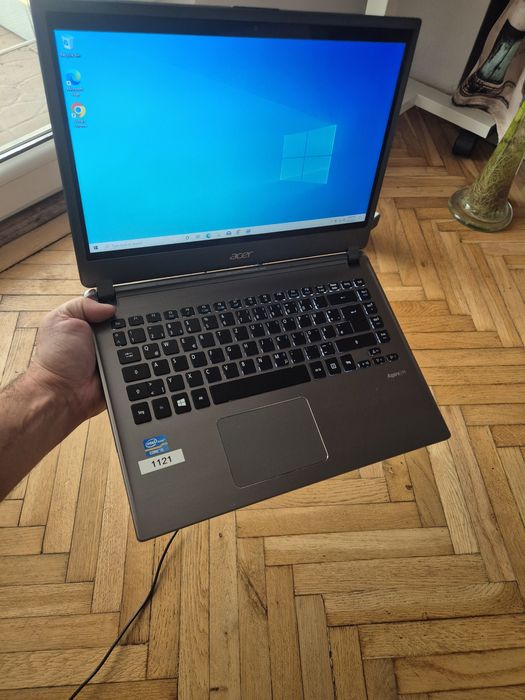 Laptop slim Acer i5 ssd