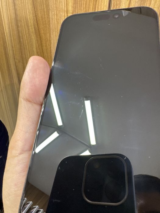 iphone 15pro black 128gb 90%