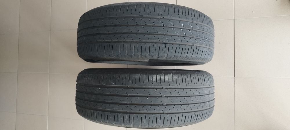 Vând 2  anvelope de vara Continental 205/60R16,  DOT 2021