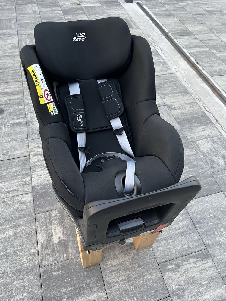 Scaun auto copil Britax Romer Dualfix i-size 40-105 cm