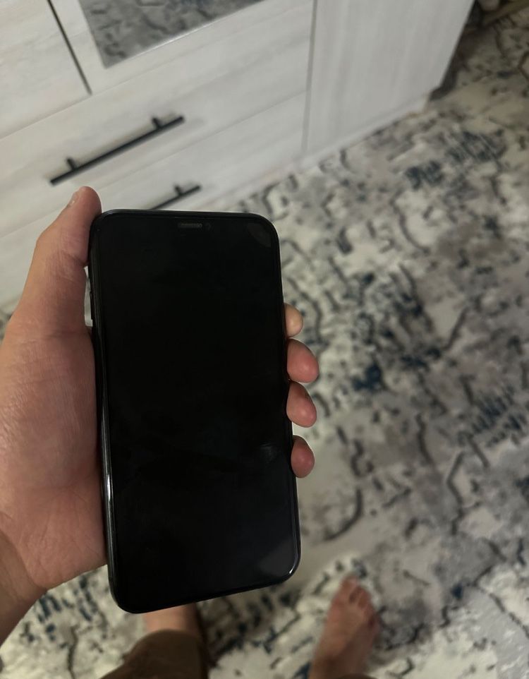 Iphone 11 Korobka Dokument LL/A BLACK