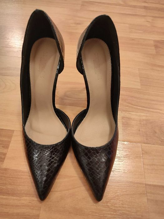 Vand pantofi stiletto negri