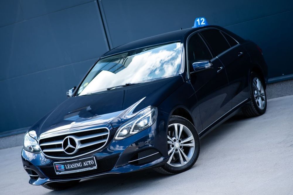 Mercedes-Benz E Mercedes Benz E 300 CDI Bluetec // Garantie // Rate - Leasing - Credit