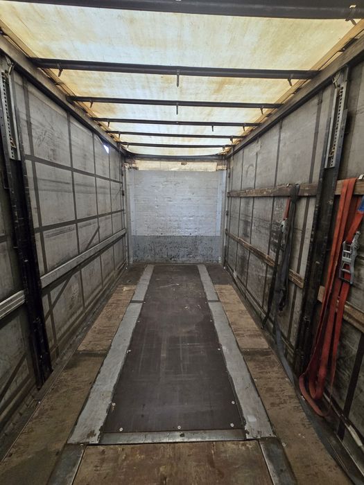 Vând ansamblu DAF + Remorcă Schmitz Coil-Liner