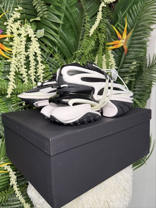 Balmain Unicorn Black-White