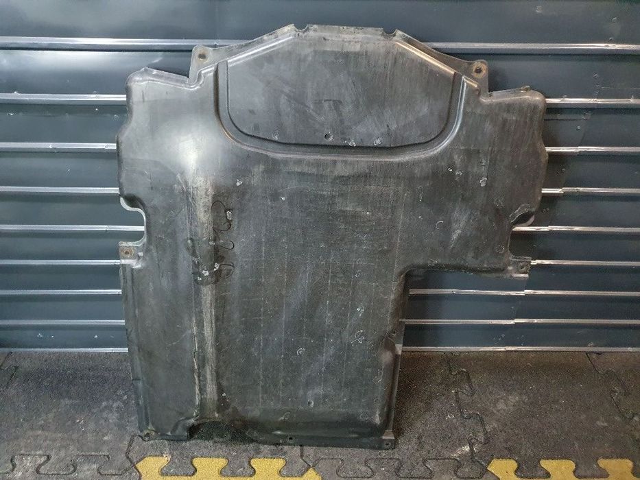 Scut termic MERCEDES-BENZ C-CLASS II W203  2000 - 2007, MERCEDES-BENZ C-CLASS T-Model II S203 2001 - 20072.2 C 220 CDI OM 646.963 A2035201325