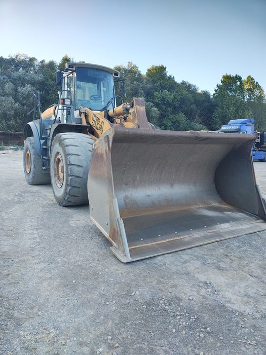 Vând liebherr 564