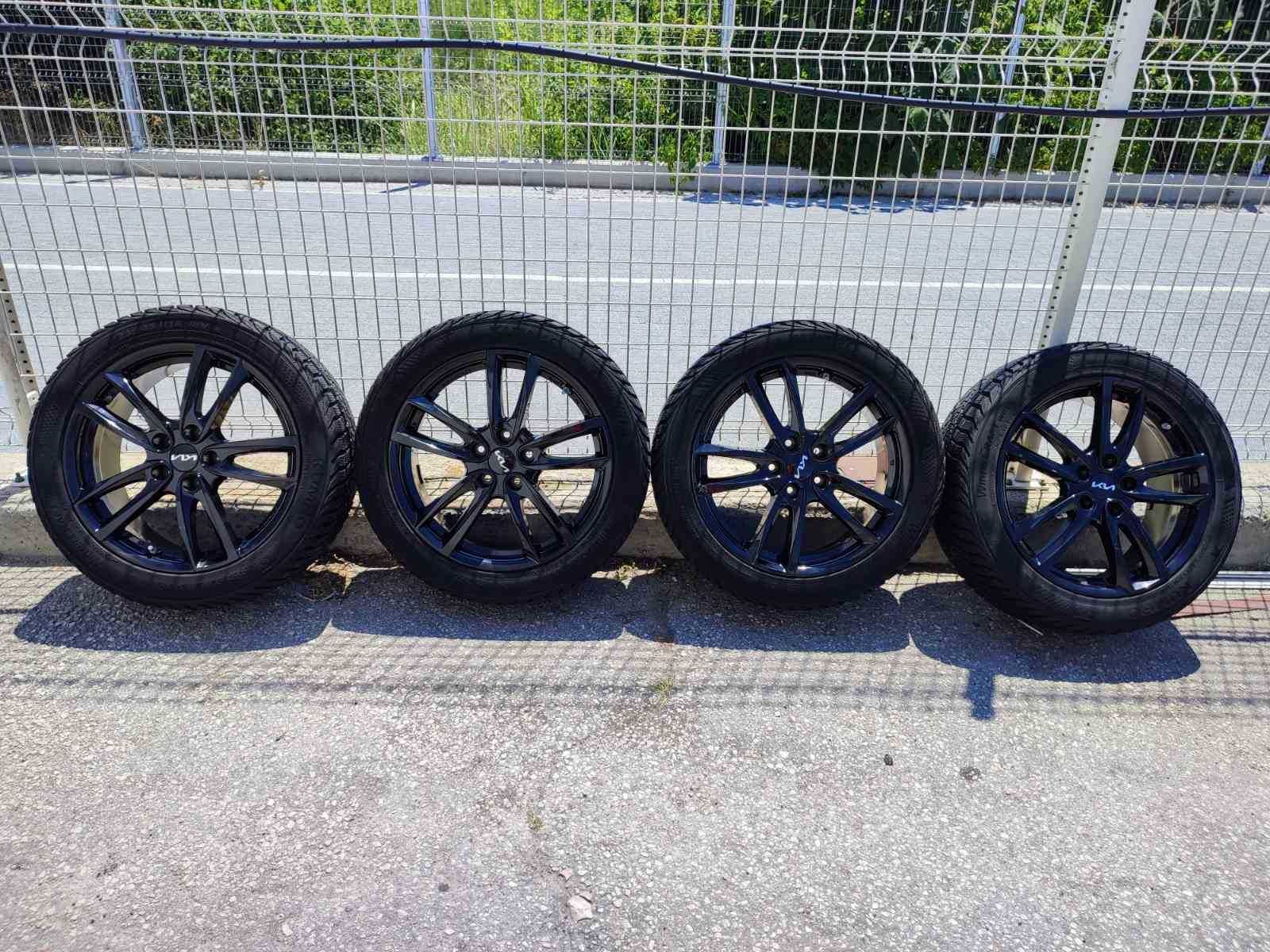 286 - 4бр. Алуминиеви джанти 18'' 5X114.3 гуми 235/45R18 Kia