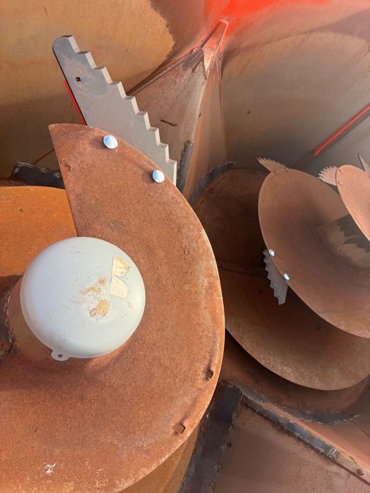 Remorca tehnologica Kuhn