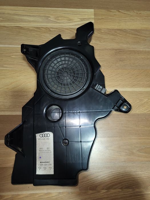 Subwoofer BLAUPUNKT Audi A3 8P