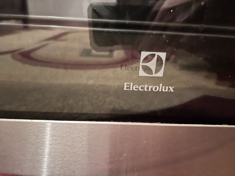 Cuptor electrolux