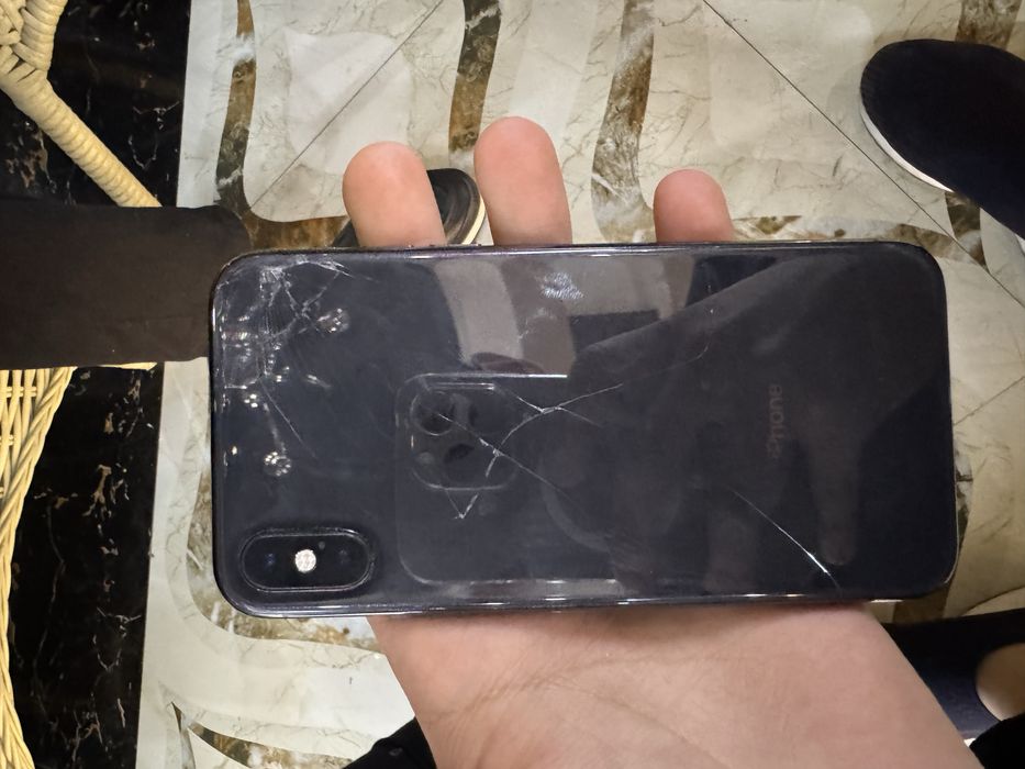 Iphone xs 64gb в хорошом состояния