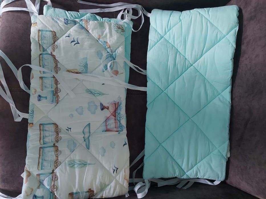 Бортики на детскую кроватку